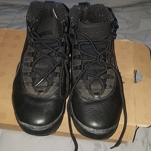 2005 blackout retro 10s